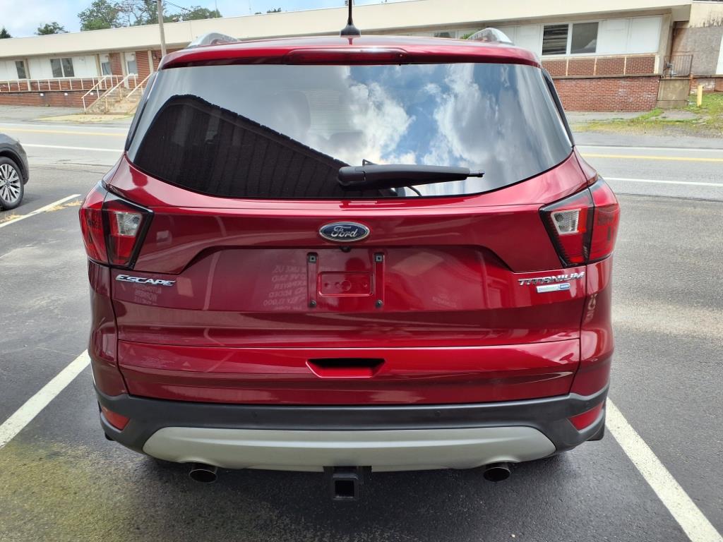 2019 Ford Escape Titanium photo 4