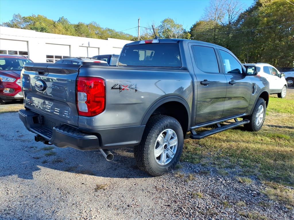 2025 Ford Ranger XL photo 3