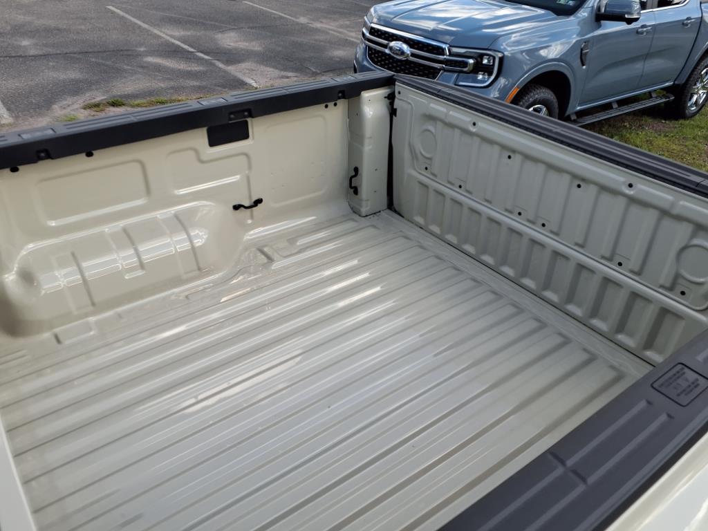 2025 Ford Ranger XL - Photo 16