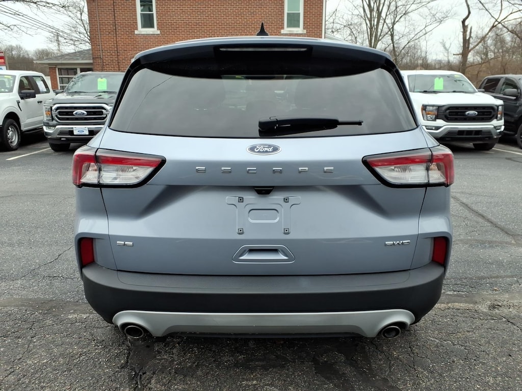 Used 2022 Ford Escape SE SUV
