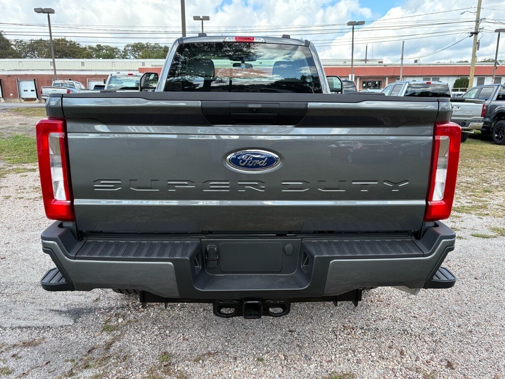 2026 Ford F-250 XL photo 4