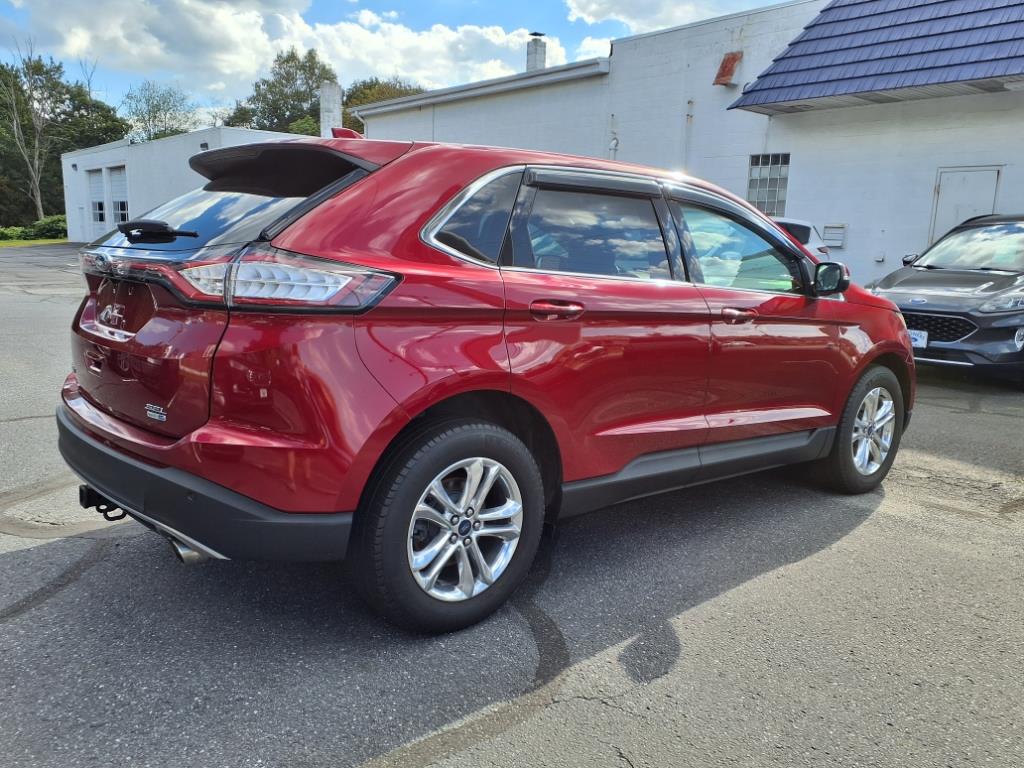 2015 Ford Edge SEL photo 2