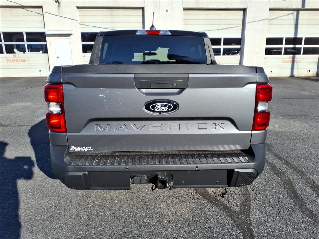 2025 Ford Maverick XLT photo 4
