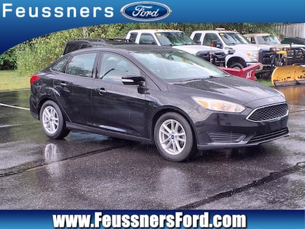2017 Ford Focus SE Sedan