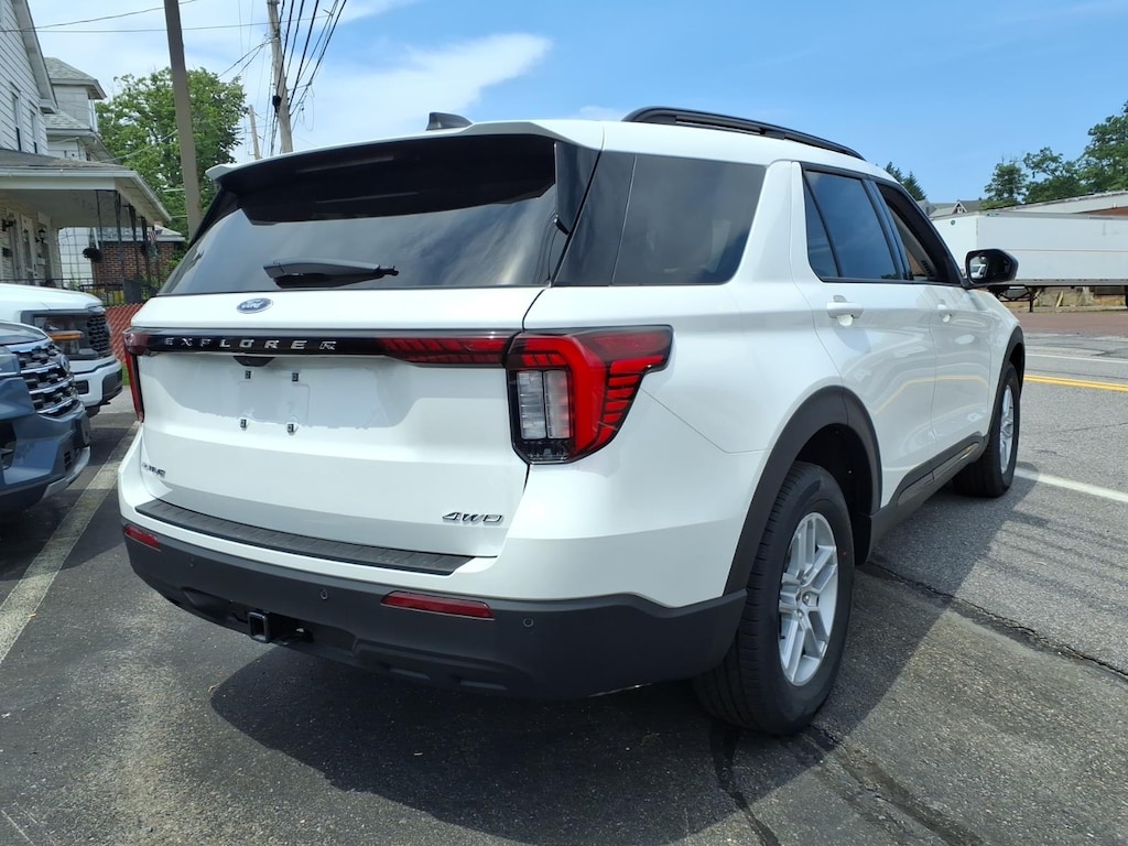 New 2026 Ford Explorer Active SUV