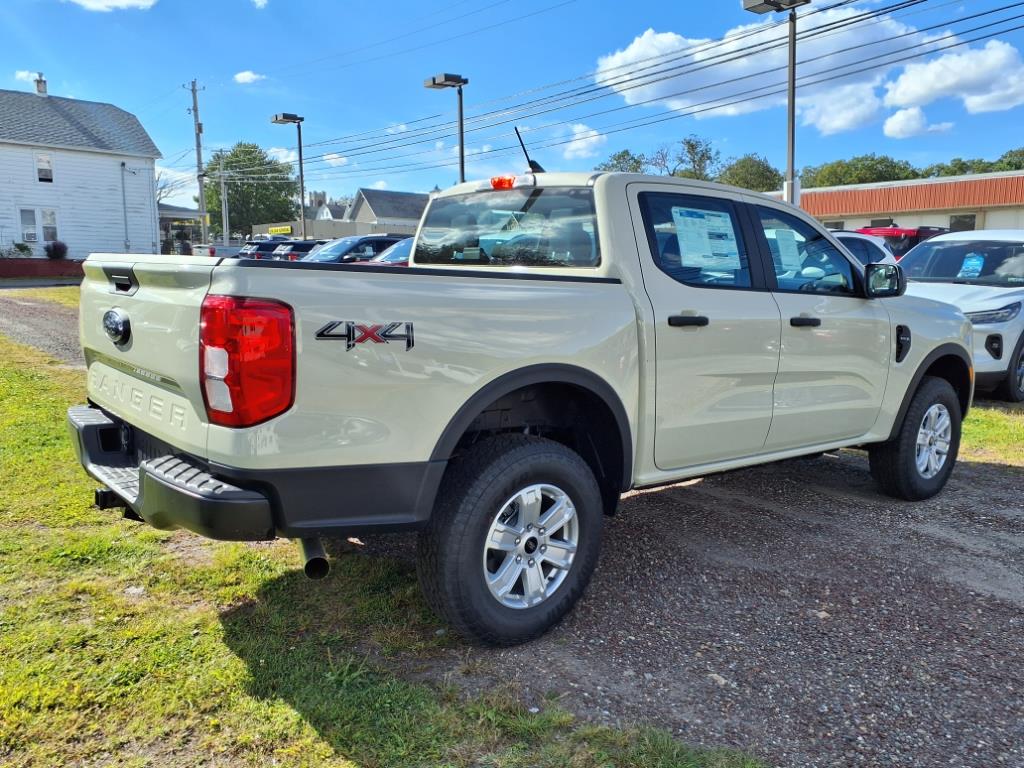 2025 Ford Ranger XL photo 3