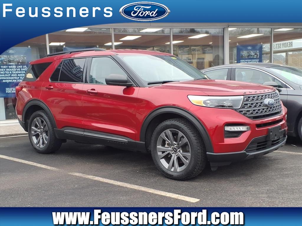 2021 Ford Explorer XLT's photo