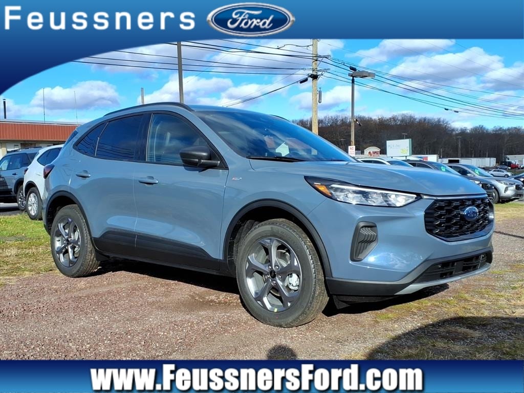 2026 Ford Escape ST-Line's photo