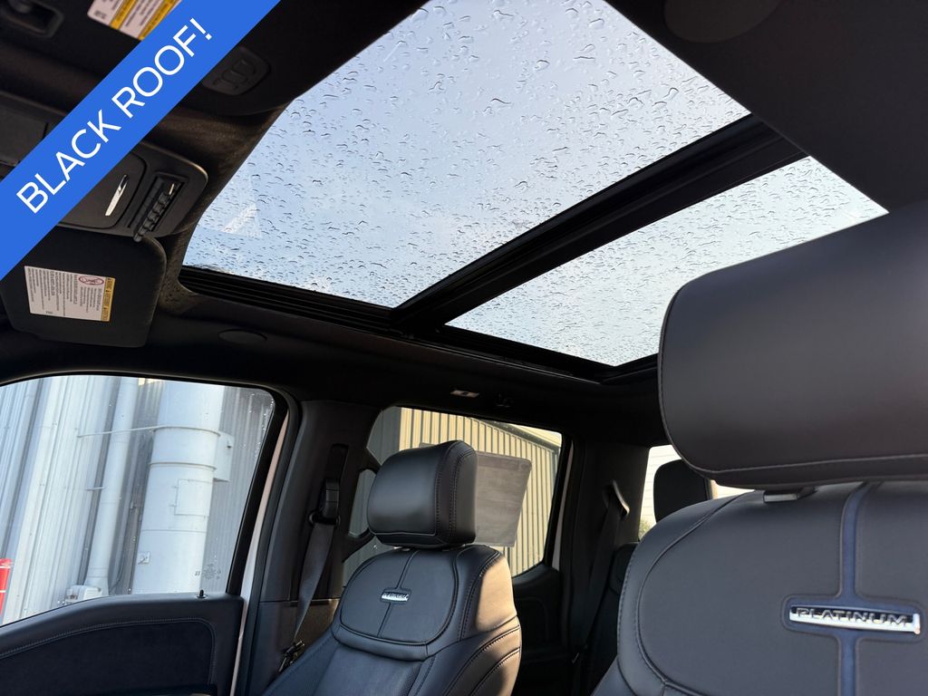 2026 Ford F-350 Super Duty Platinum - Photo 25