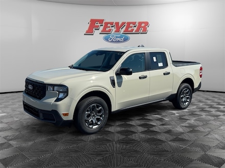 2025 Ford Maverick XLT Truck