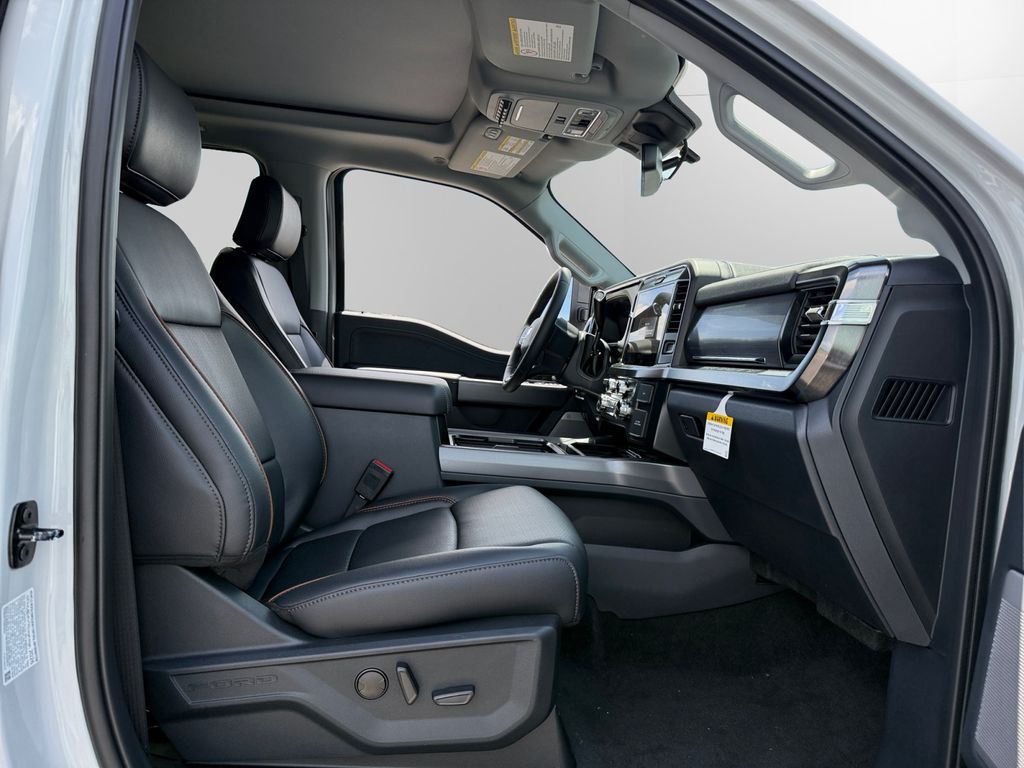2026 Ford F-350 Super Duty Lariat - Photo 15