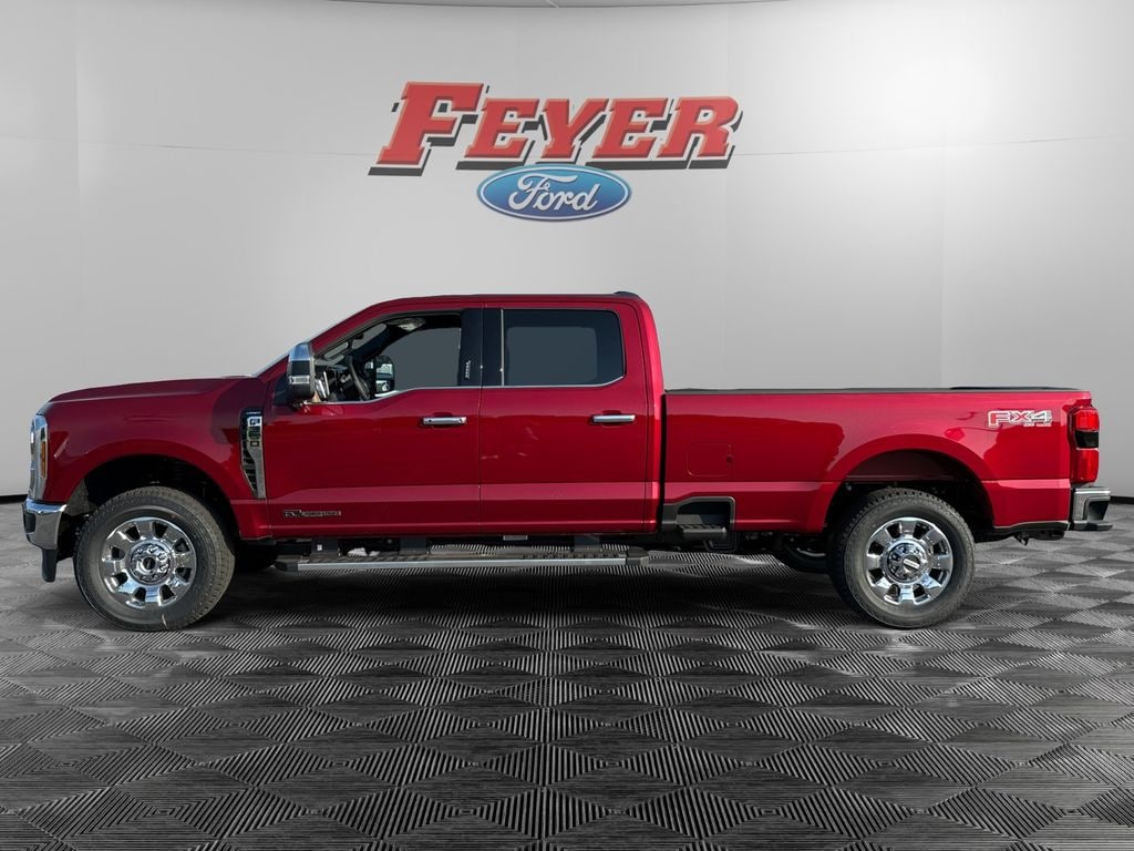 New 2026 Ford Super Duty F-350 Lariat Truck