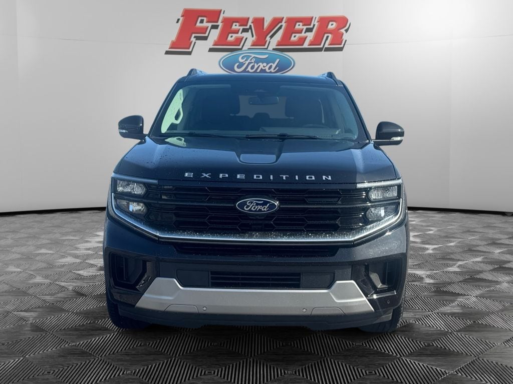 2026 Ford Expedition MAX Platinum - Photo 2