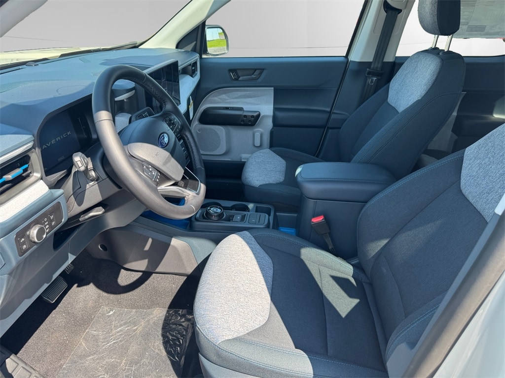 2025 Ford Maverick XLT - Photo 9
