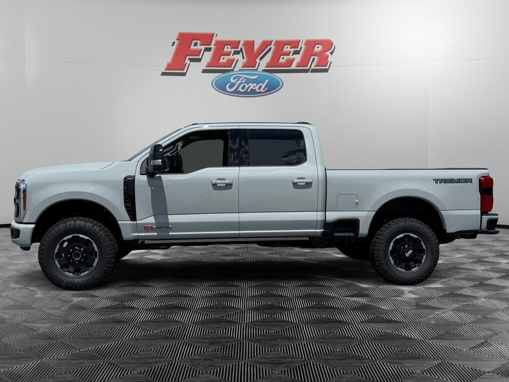 New 2026 Ford Super Duty F-350 Lariat Truck