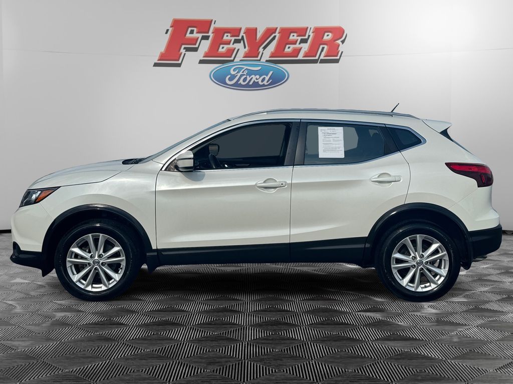 Used 2017 Nissan Rogue Sport SV with VIN JN1BJ1CP2HW021979 for sale in Plymouth, NC