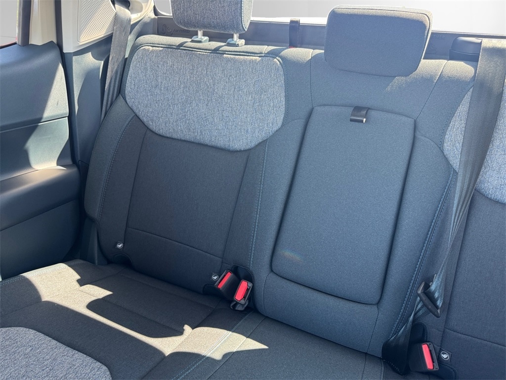 2025 Ford Maverick XLT - Photo 13