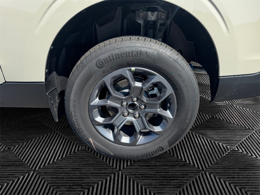 2025 Ford Maverick XLT - Photo 14