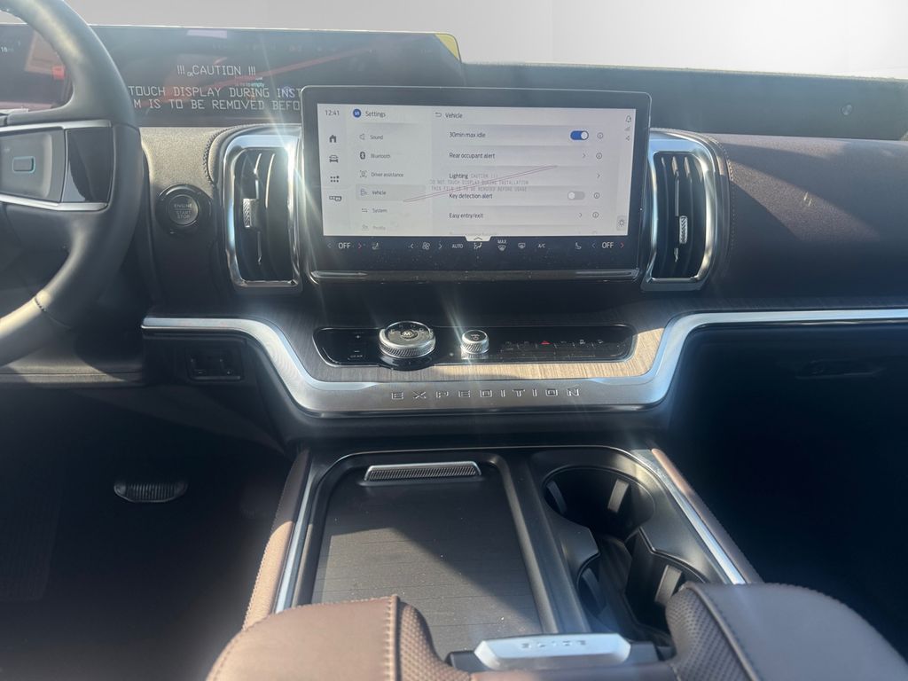 2026 Ford Expedition MAX Platinum - Photo 12