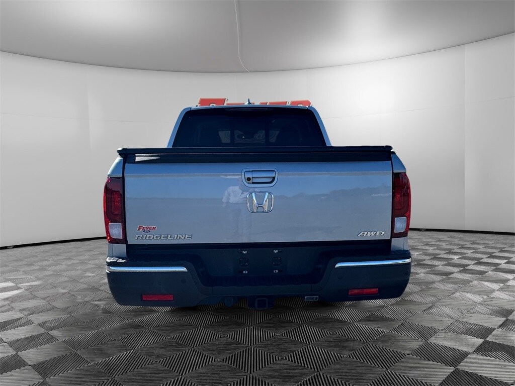 2019 Honda Ridgeline RTL-E photo 4