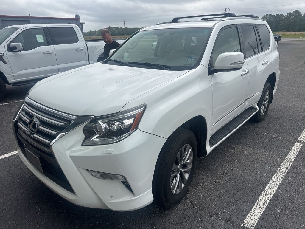 2017 Lexus GX 460 460 Luxury's photo