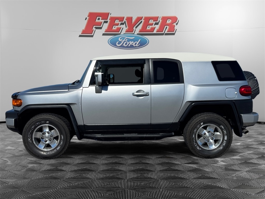 Used 2008 Toyota FJ Cruiser Base with VIN JTEBU11F48K021015 for sale in Plymouth, NC