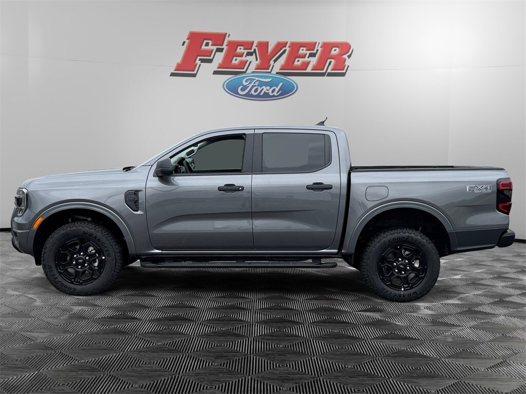 2025 Ford Ranger XLT photo 2
