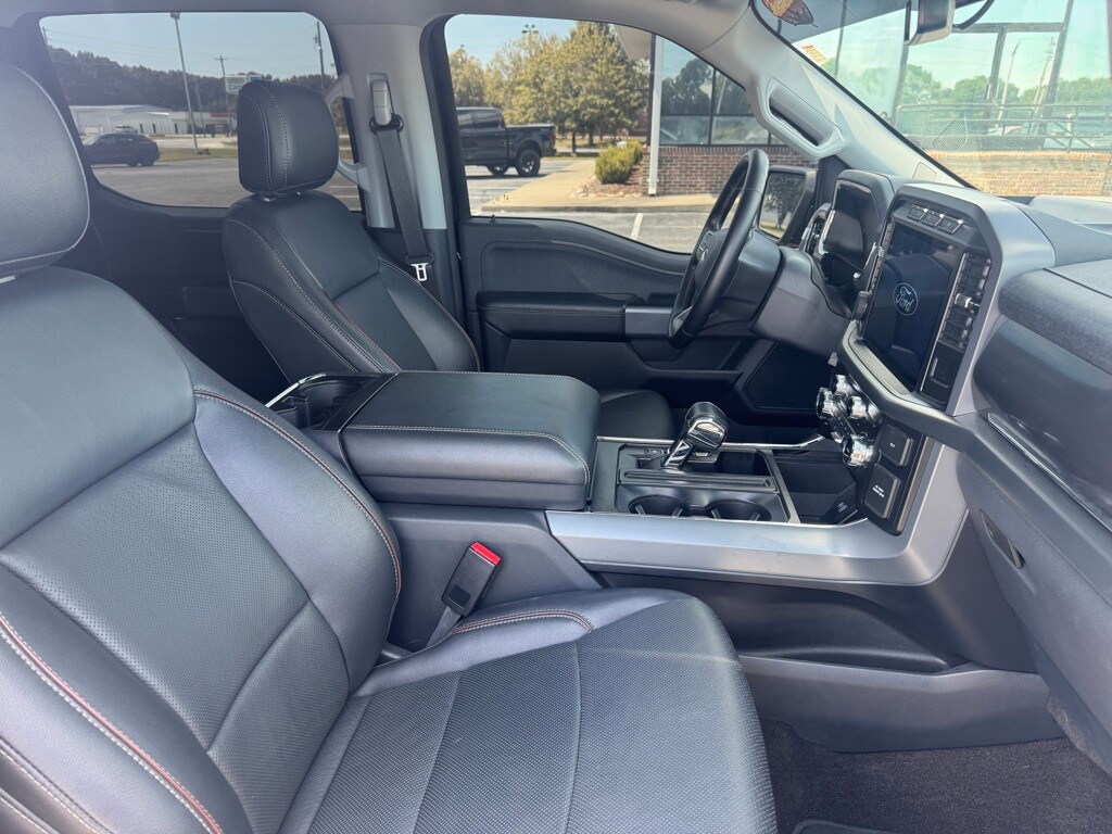 2022 Ford F-150 Lariat photo 3