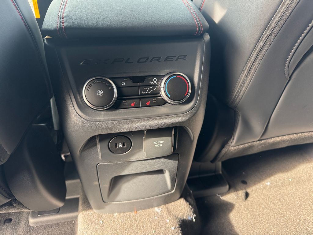 2026 Ford Explorer ST - Photo 22