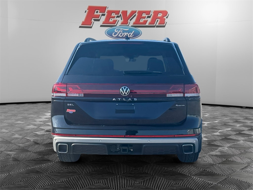 Certified 2024 Volkswagen Atlas 2.0T Peak Edition SEL SUV