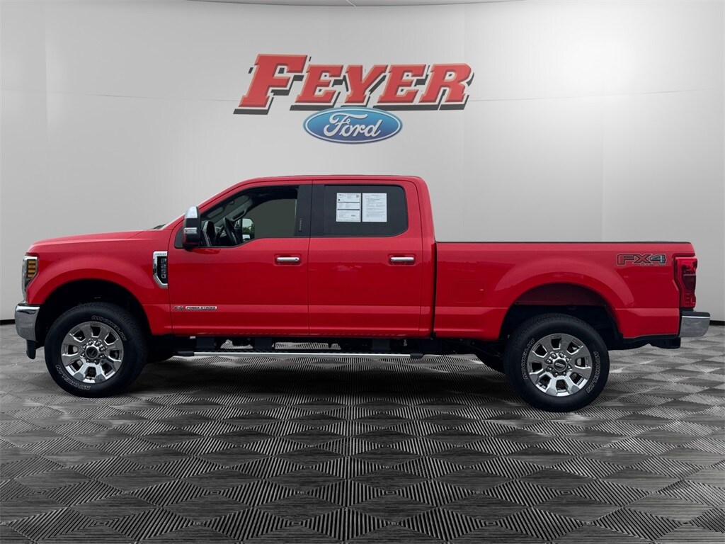 2019 Ford F-250 photo 2