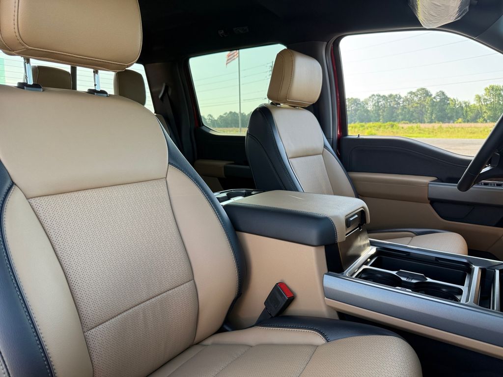2026 Ford F-350 Super Duty Lariat - Photo 24