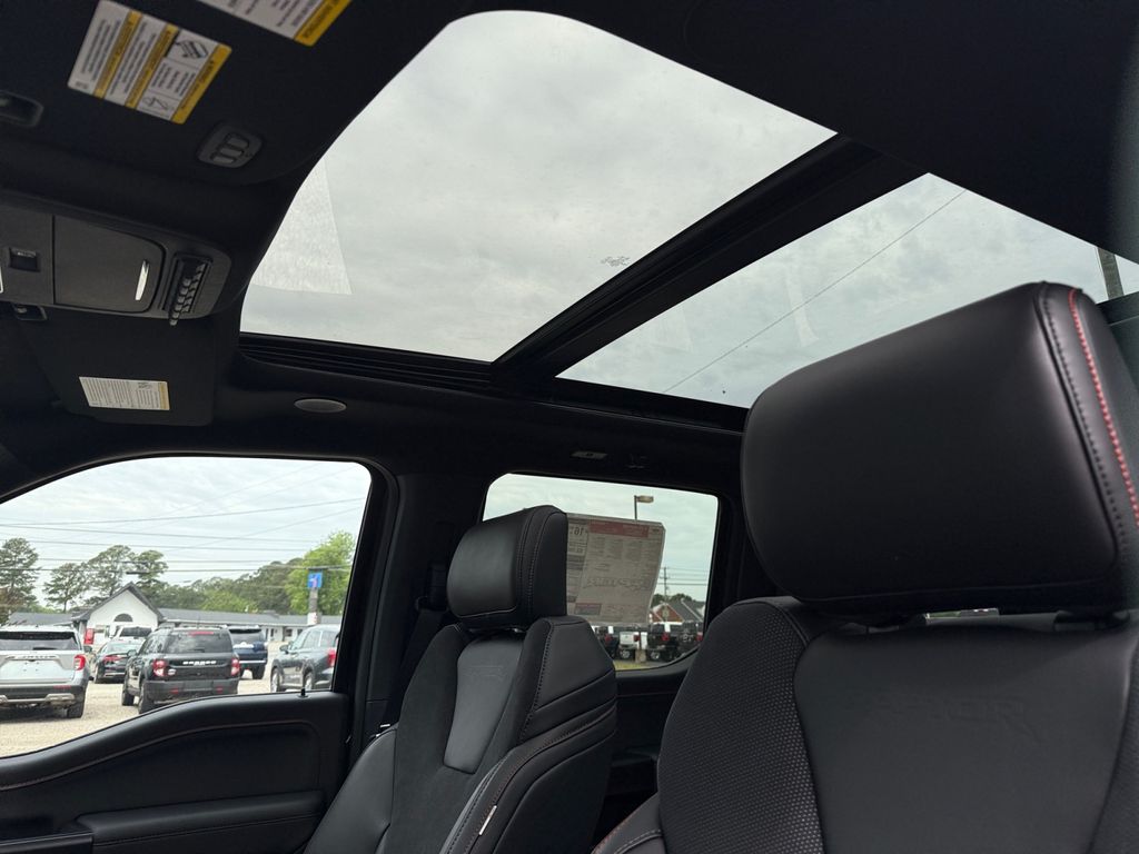 2026 Ford F-150 Raptor - Photo 23