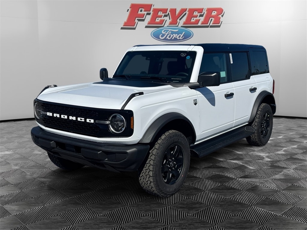 2025 Ford Bronco 4-Door Big Bend's photo