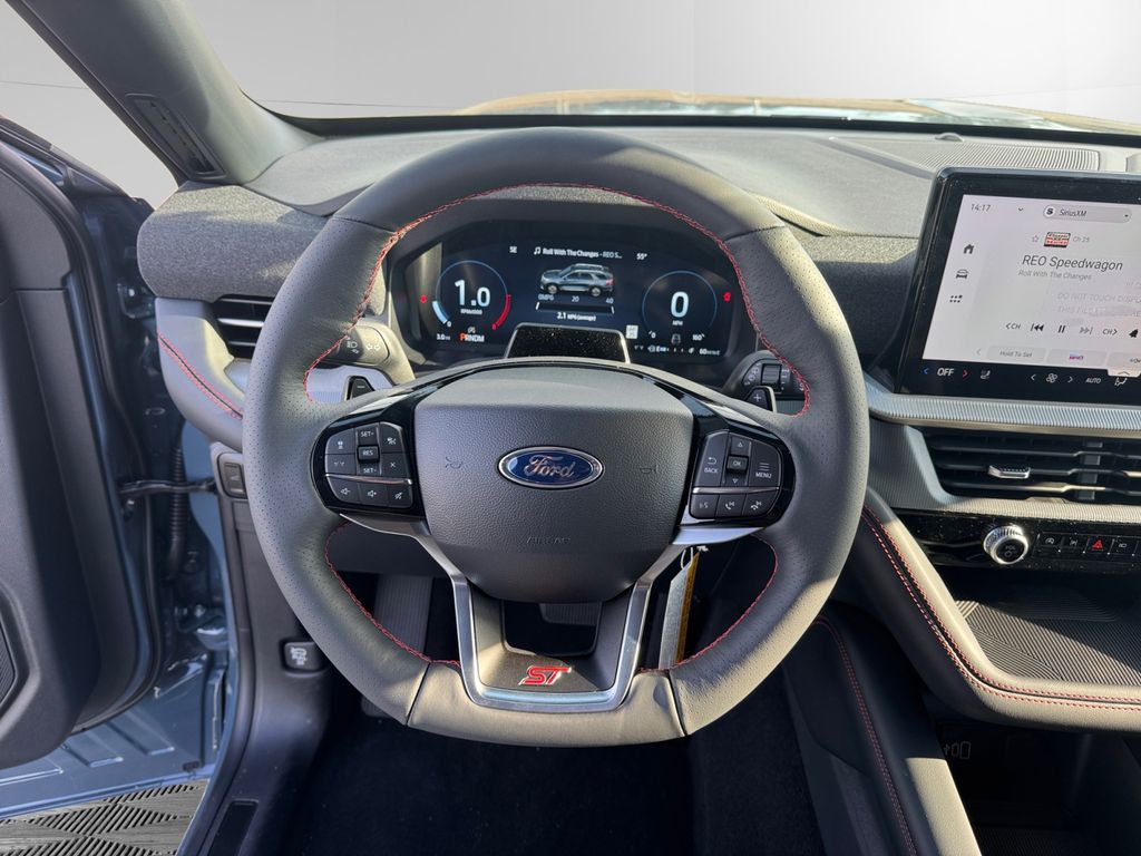 2026 Ford Explorer ST - Photo 10