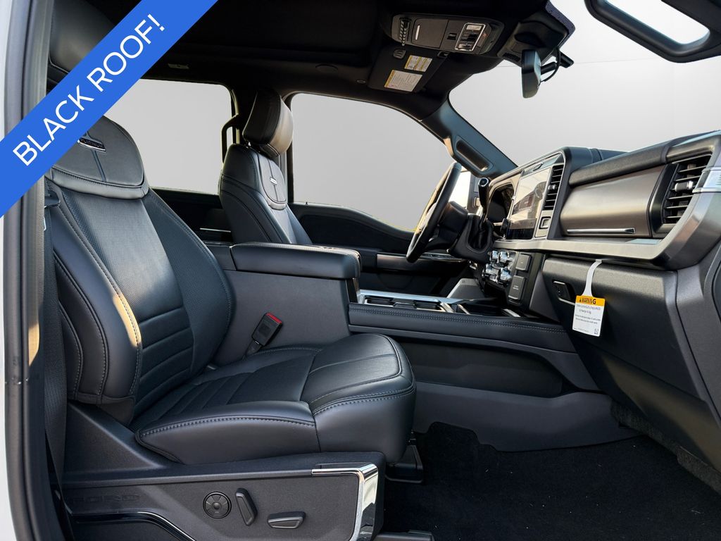 2026 Ford F-350 Super Duty Platinum - Photo 15