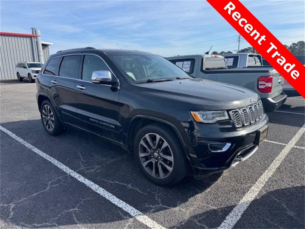 2018 Jeep Grand Cherokee Overland's photo