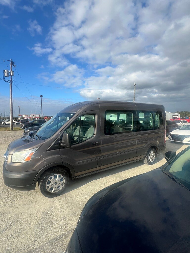 2015 Ford Transit Van photo 2