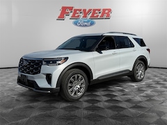 2026 Ford Explorer Platinum SUV