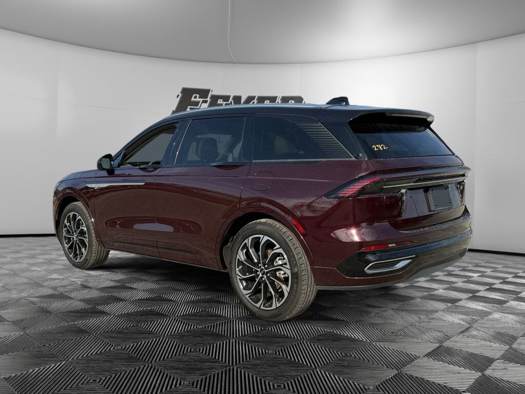 Used 2025 Lincoln Nautilus Reserve SUV