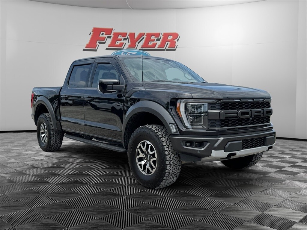 2023 Ford F-150 Raptor photo 3