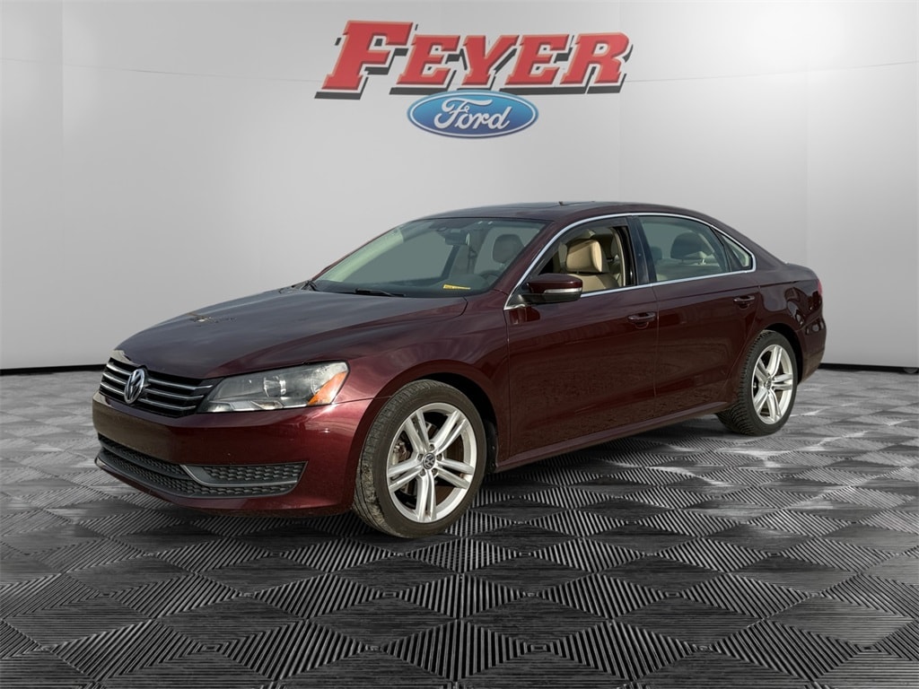 Used 2014 Volkswagen Passat 1.8T SE Sedan