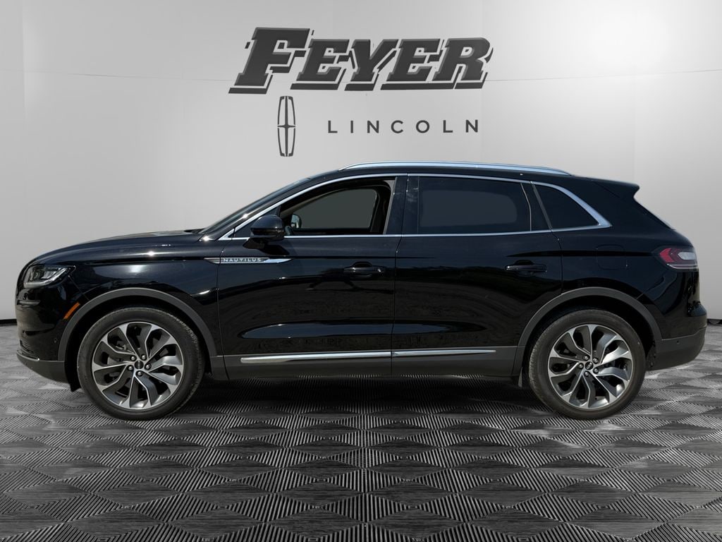 Used 2023 Lincoln Nautilus Reserve SUV