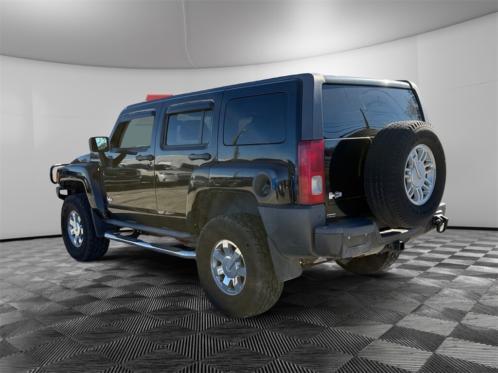 2007 Hummer H3 Base photo 3