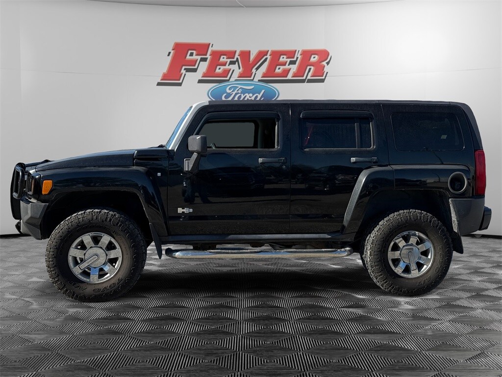 2007 Hummer H3 Base photo 2