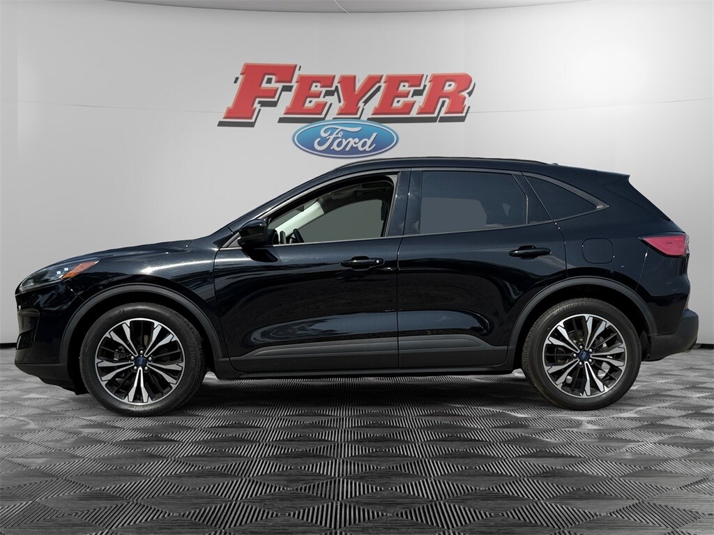 2022 Ford Escape SE photo 4