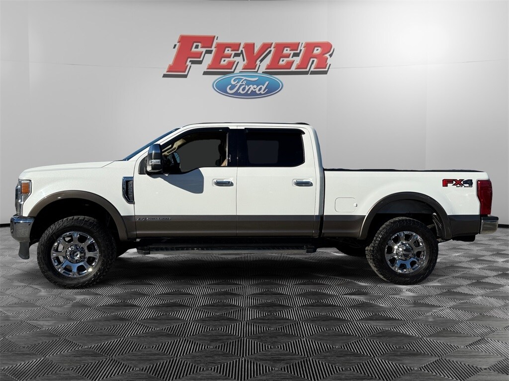 Used 2022 Ford F-250SD Lariat Truck