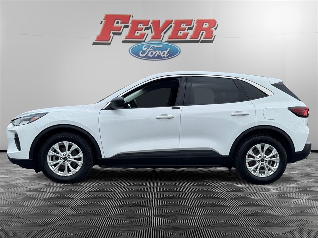 2023 Ford Escape Active photo 2