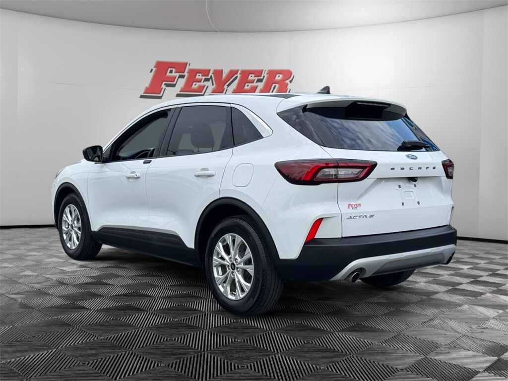 2023 Ford Escape Active photo 3
