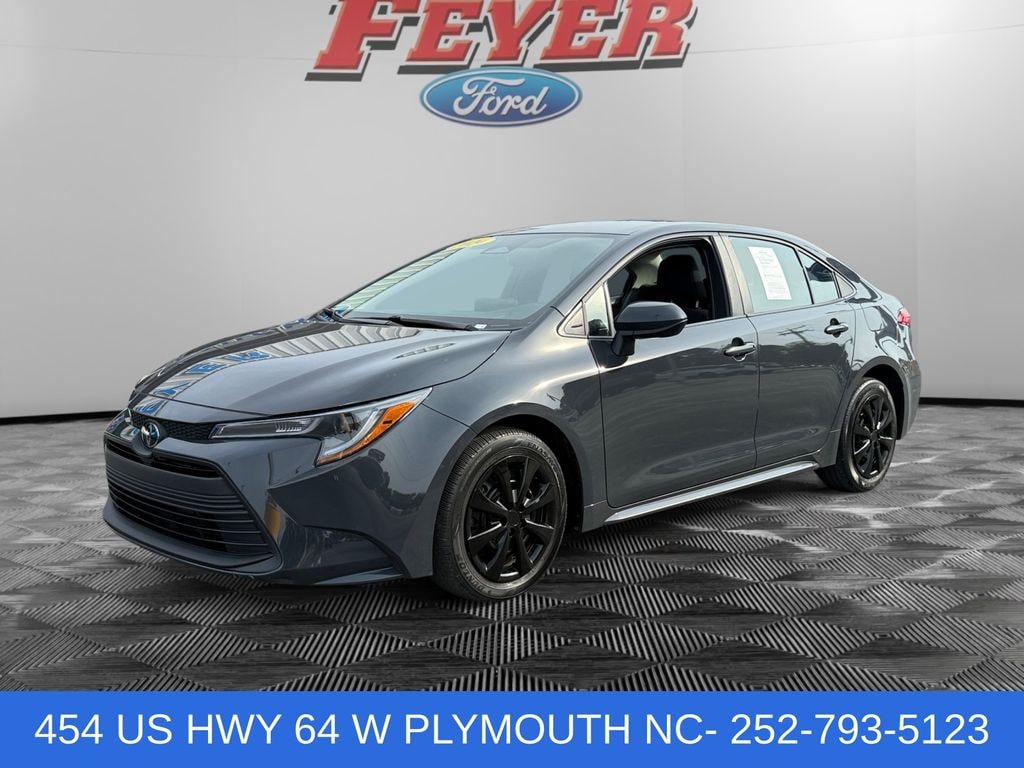 Used 2024 Toyota Corolla LE Sedan